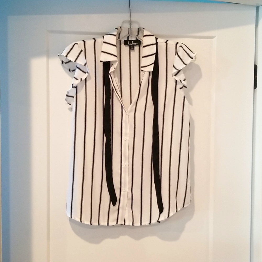 Lulus Black & White Striped Tie Shirt Button Down Short Sleeves Size XS